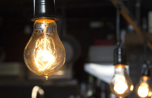 Ankara’da bakanlık binasının elektriklerinin açık olup olmadığını kontrol eden bakan kim?