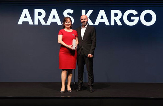 Aras Kargo'ya "En İyi E-Ticaret Deneyimi Yaşatan Kargo Şirketi" ödülü