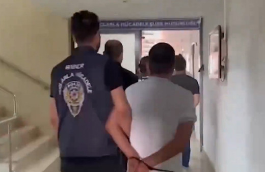 21 ilde Sibergöz-42 operasyonu:  1 milyar dolar haksız kazanç elde eden 127 kişi yakalandı