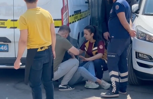 Beyoğlu'nda bir kadını öldüren şüpheli intihara teşebbüs etti