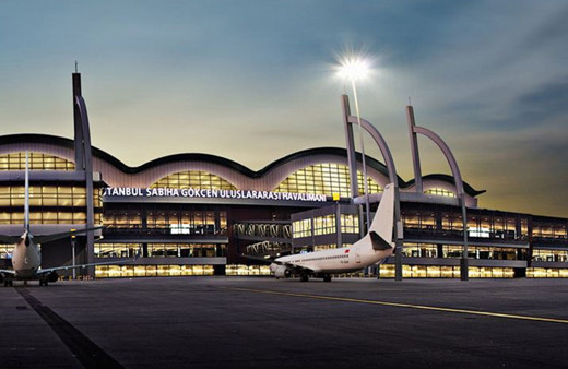 Sabiha Gökçen Havalimanı'nda bayrak değişimi