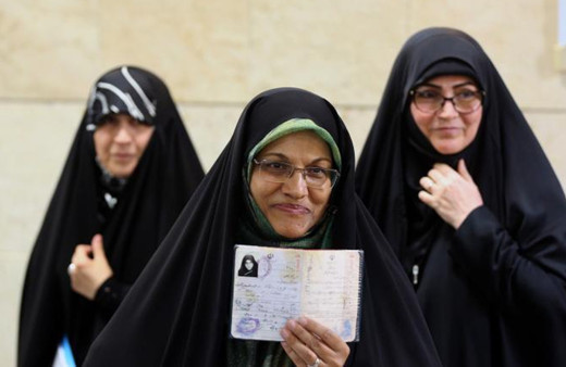 İran'da eski milletvekili Elahiyan, cumhurbaşkanı adaylığı için başvurdu