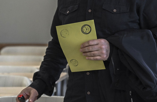 Hilvan'da oy verme işlemi başladı