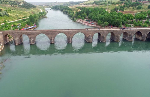 Cizre'de Dicle Nehri'nde kaybolan çocuğun cesedi Suriye'de bulundu