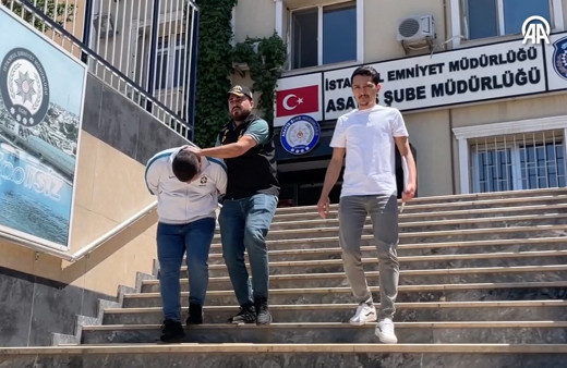 Bakırköy'de bir kişinin 7 milyon lira değerinde ziynet eşyasını dolandıran zanlı tutuklandı