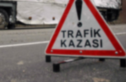 Kahramanmaraş'ta minibüs ile otomobil çarpıştı! Çok sayıda yaralı var