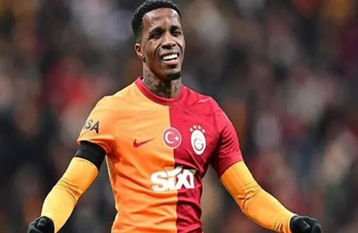 Wilfried Zaha'dan kafa karıştıran paylaşım geldi