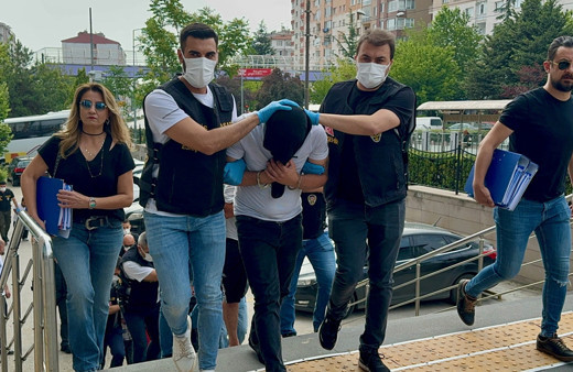 Eskişehir merkezli fuhuş operasyonunda 11 zanlı yakalandı
