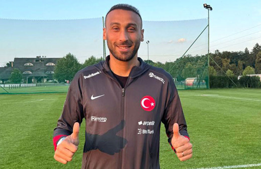 Milli futbolcu Cenk Tosun'dan Polonya kampında açıklamalar