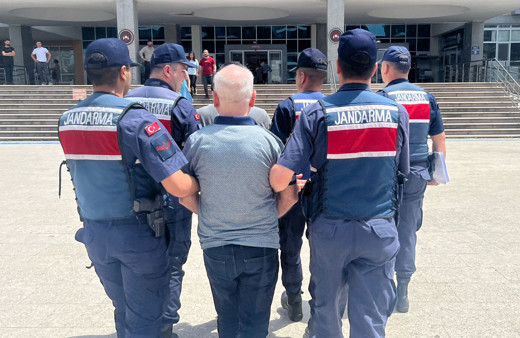 Edirne'de 24 yıl hapis cezası bulunan firari 2 PKK'lı terörist yakalandı