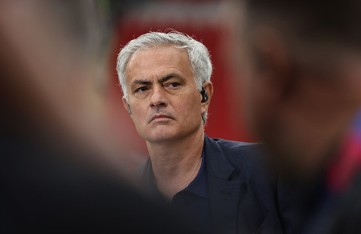 Fenerbahçe'de Jose Mourinho ilk transferini yaptı! Galatasaray'a büyük ters köşe...