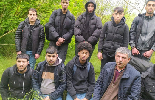 Edirne ve Kırklareli'nde 40 düzensiz göçmen yakalandı