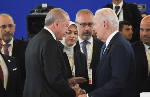 Erdoğan ve Joe Biden'dan ayaküstü sohbet