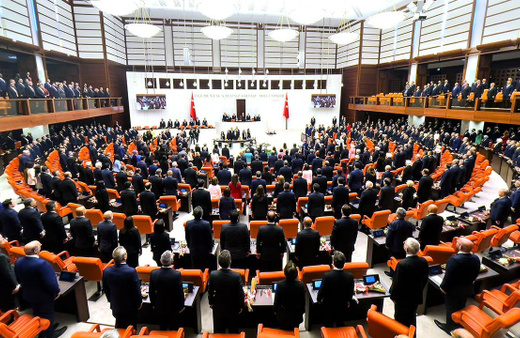 Siyasi partilerin bayramlaşma programları belli oldu
