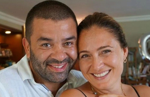 Ceyda Düvenci'nin eski kocası Bülent Şakrak sevgilisiyle ilk kez paylaşım yaptı: Esra Akpınar kimdir?