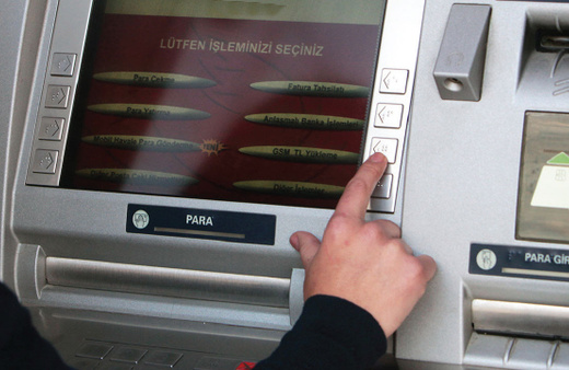 Banka ATM'lerinde para çekme limiti değişiyor bayram sonrası başlıyor