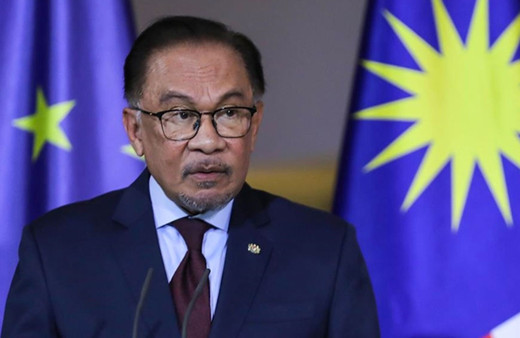 Malezya Başbakanı Enver İbrahim Çin çin 'gerçek dost' dedi