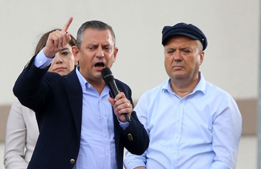 Özgür Özel'den yeni miting kararı Mehmet Şimşek ile görüşme açıklaması