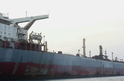 Husiler, Akdeniz açıklarında ve İsrail'in Hayfa Limanı'nda 5 gemiyi hedef aldı