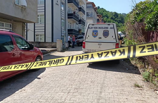 Ordu'da muhtar, azasını tabancayla vurarak öldürdü