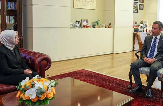 Ayşe Ateş ve Özgür Özel ikinci kez bir araya geldi