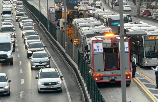 Metrobüs durağında 75 gün sürecek çalışma başlıyor