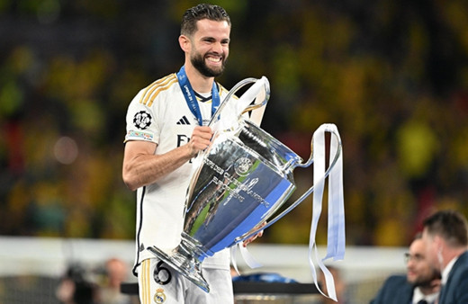 Nacho Fernandez Real Madrid'den ayrıldı