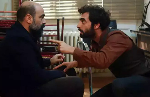 CHP işinden etti! Oyuncu Murat Daltaban açtı ağzını yumdu gözünü