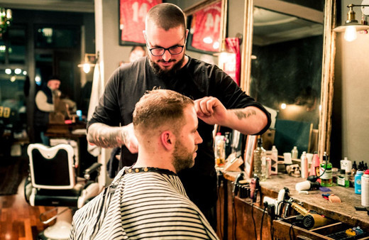 Berber, kuaför ve güzellik salonlarına yeni düzenleme Ticaret Bakanlığı duyurdu