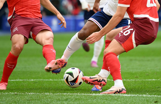 EURO 2024'te ilk finalist yarın belli olacak