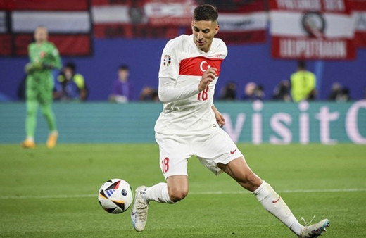 Jose Mourinho'dan Mert Müldür kararı