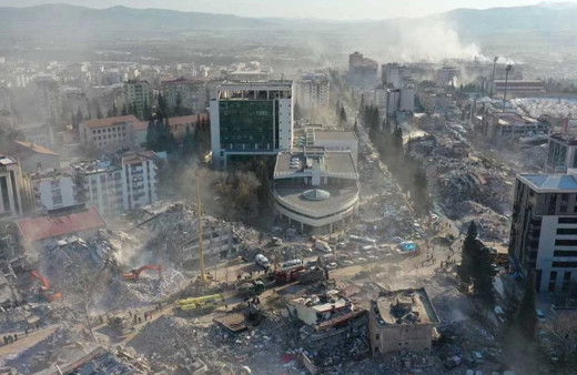 115 kişiye mezar olan binanın müteahhidi ölenleri suçladı! Skandal savunma