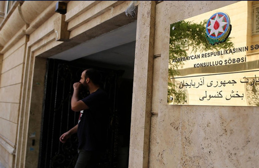 Azerbaycan'ın Tahran Büyükelçiliği tekrar açıldı