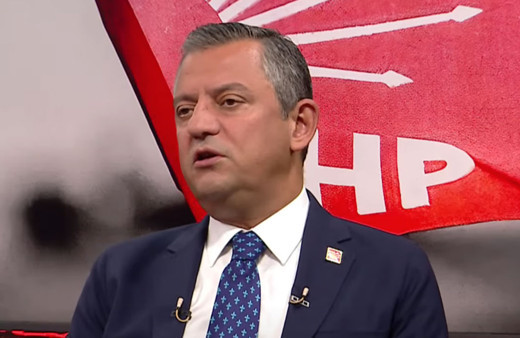 Özgür Özel anketlerde CHP ve AK Parti'nin son oy oranlarını açıkladı
