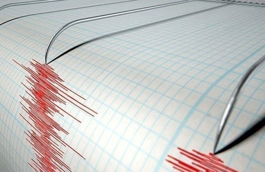 4,2'lik deprem sonrası Naci Görür'den korkutan uyarı: Yeri can sıkıcı