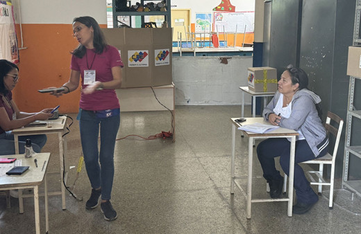 Venezuela'da devlet başkanı seçimini kazana isim açıklandı