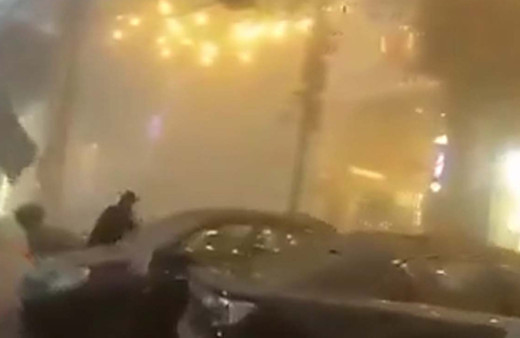 Beyrut'ta şiddetli patlama! Olay yerinde büyük panik