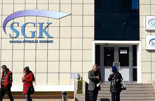 SGK ve 13 banka emeklilere özel indirim ve ayrıcalıklar sunma konusunda anlaştı