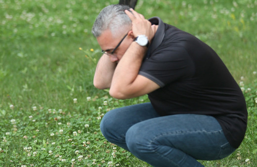 Açık arazide yıldırımdan korunmak için "Parmak uçlarında durarak çömelin" uyarısı