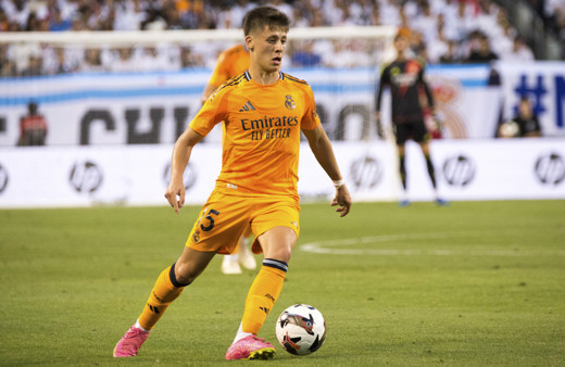 Real Madrid-Milan maçında Arda Güler'e uyarı! 'Bunu bir daha yapma'