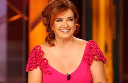 Yeşilçam'ın efsanesi Müjde Ar sevenlerini korkuttu