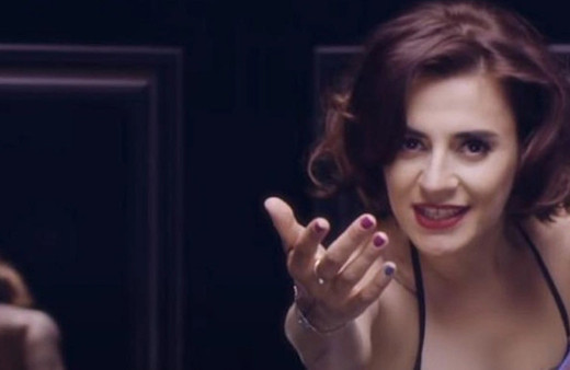 Ceylan Ertem şehirde yaşadığı çirkin olayı anlattı: Evimin camına dayanıp...