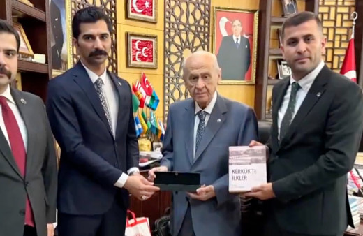 MHP lideri Bahçeli'ye anlamlı ziyaret