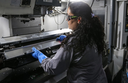 Ev kadınları "bu iş eşitlik işi" diyerek meslek sahibi oldu