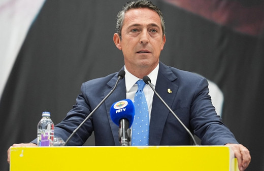 Türk futbol ailesi, Riva'da bir araya geldi! Ali Koç: "Federasyonumuzun bu niyeti hepimize umut ışığı oldu"