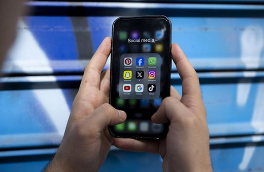 Venezuela Devlet Başkanı Maduro'dan WhatsApp'a 'casusluk' suçlaması