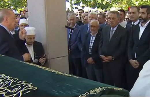 Cumhurbaşkanı Erdoğan, Mehmet Doğan'ın cenaze törenine katıldı