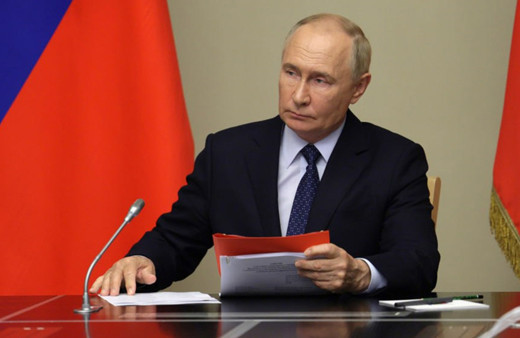 Vladimir Putin'den dikkat çeken çıkış: Çok kutuplu dünya düzenini...