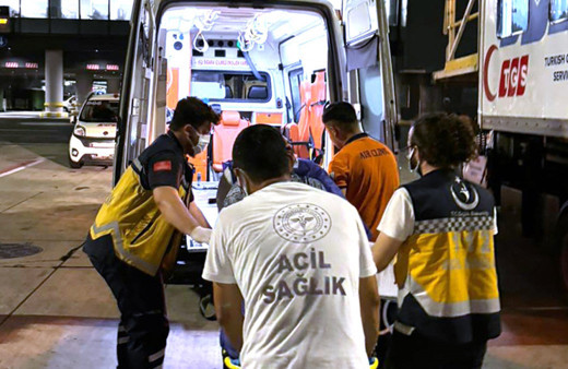 Bali Adası'nda trafik kazasında yaralanan Türk vatandaşı İstanbul'da tedavi altına alındı