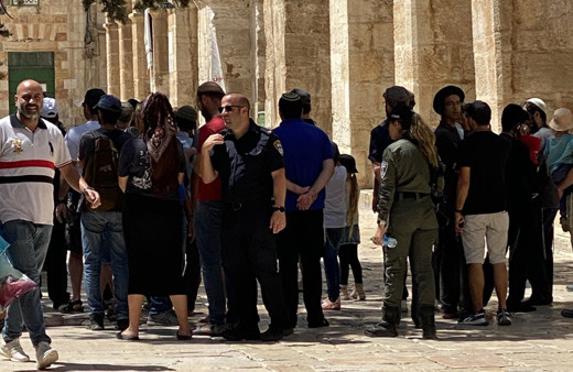 Kudüs'te yeni provokasyon! 1600 fanatik Yahudi Mescid-i Aksa'yı bastı